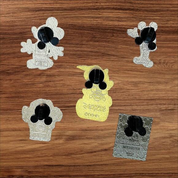 5 Mickey Mouse Disney Parks Trading Pins, Plus 2 Bonus Pins - Picture 2 of 2